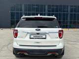 Ford Explorer 2018 года за 15 000 000 тг. в Сатпаев – фото 5