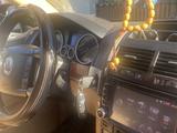 Volkswagen Touareg 2006 года за 3 600 000 тг. в Астана