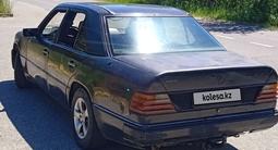 Mercedes-Benz E 320 1991 года за 800 000 тг. в Кокшетау – фото 3