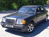 Mercedes-Benz E 320 1991 года за 800 000 тг. в Кокшетау – фото 4