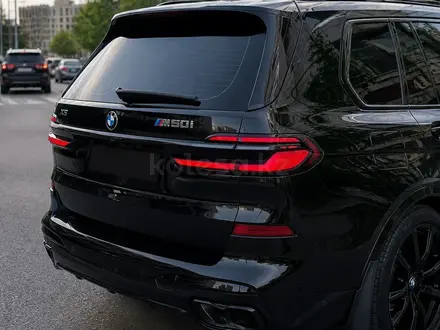 BMW X7 2023 года за 73 000 000 тг. в Астана – фото 2