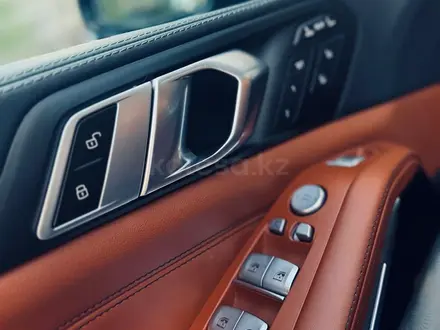BMW X7 2023 года за 73 000 000 тг. в Астана – фото 7