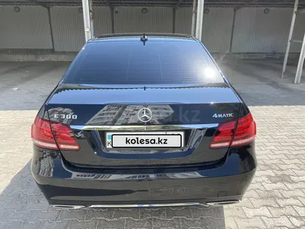 Mercedes-Benz E 300 2014 годаүшін14 000 000 тг. в Актау – фото 4