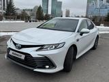 Toyota Camry 2023 годаfor16 487 888 тг. в Астана – фото 4