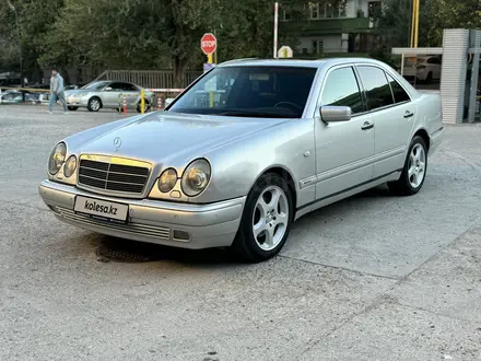 Mercedes-Benz E 280 1997 года за 4 700 000 тг. в Шымкент