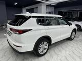 Mitsubishi Outlander 2023 года за 16 100 000 тг. в Астана – фото 4