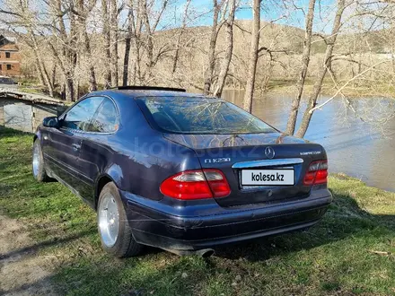 Mercedes-Benz CLK 230 1998 года за 2 450 000 тг. в Усть-Каменогорск – фото 4