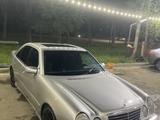 Mercedes-Benz E 320 2001 года за 5 200 000 тг. в Алматы – фото 2
