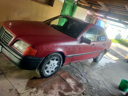 Mercedes-Benz C 200 1993 года за 1 650 000 тг. в Атбасар – фото 6