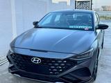 Hyundai Elantra 2023 года за 12 500 000 тг. в Атырау