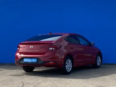 Hyundai Elantra 2019 года за 9 460 000 тг. в Алматы – фото 3