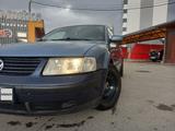 Volkswagen Passat 1997 годаүшін1 500 000 тг. в Тараз
