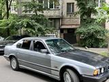 BMW 525 1991 года за 900 000 тг. в Алматы – фото 4