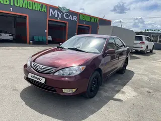 Toyota Camry, 2005