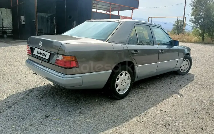 Mercedes-Benz E 230 1993 годаүшін1 600 000 тг. в Алматы