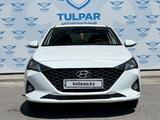 Hyundai Accent 2020 года за 7 200 000 тг. в Туркестан – фото 2