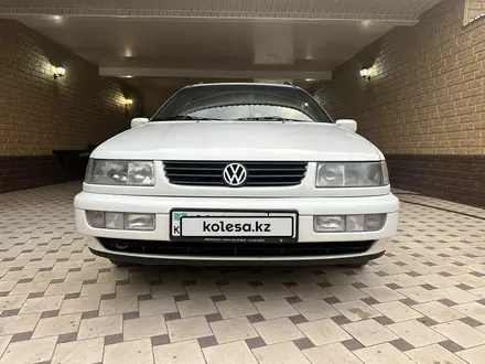 Volkswagen Passat 1994 года за 3 200 000 тг. в Шымкент – фото 15