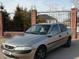 Opel Vectra 1996 года за 1 700 000 тг. в Алматы – фото 2