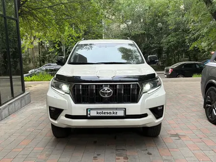 Toyota Land Cruiser Prado 2022 года за 42 500 000 тг. в Алматы