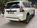 Toyota Land Cruiser Prado 2022 года за 42 500 000 тг. в Алматы – фото 4