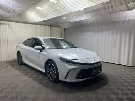 Toyota Camry Luxe 2025 года за 19 500 000 тг. в Алматы – фото 19