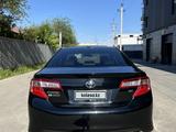 Toyota Camry 2012 годаүшін5 600 000 тг. в Атырау – фото 2