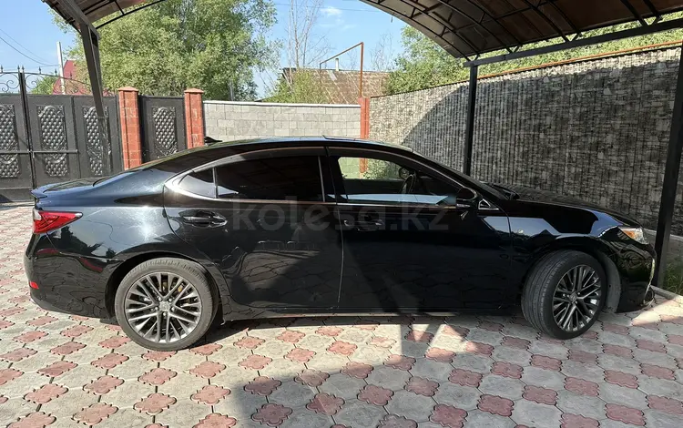 Lexus ES 350 2014 годаүшін13 000 000 тг. в Алматы