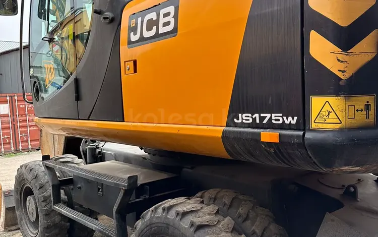 JCB  JS 175 2010 года за 35 000 000 тг. в Алматы