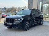 BMW X7 2021 года за 44 900 000 тг. в Алматы