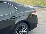 Toyota Camry 2019 года за 11 200 000 тг. в Кызылорда – фото 3