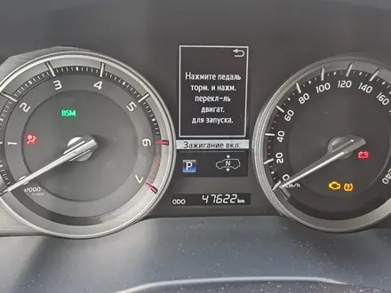 Toyota Land Cruiser 2019 года за 48 700 000 тг. в Астана – фото 2
