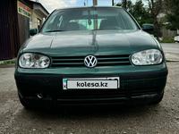 Volkswagen Golf 2003 годаүшін3 530 000 тг. в Тараз
