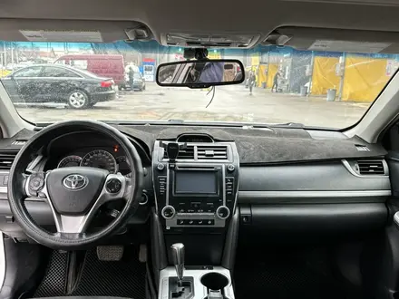 Toyota Camry 2014 года за 8 200 000 тг. в Алматы – фото 13