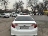 Toyota Camry 2014 годаүшін7 900 000 тг. в Алматы – фото 5