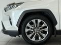 Toyota RAV4 Luxe 2021 года за 13 900 000 тг. в Астана – фото 18