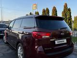 Kia Carnival 2015 годаүшін8 600 000 тг. в Алматы – фото 4