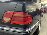Mercedes-Benz E 320 1998 годаfor4 500 000 тг. в Алматы – фото 3