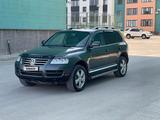 Volkswagen Touareg 2004 годаүшін5 000 000 тг. в Актау – фото 4