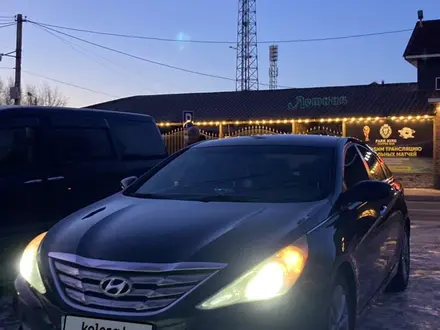 Hyundai Sonata 2011 года за 6 099 999 тг. в Уральск – фото 2