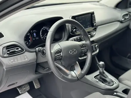 Hyundai i30 2022 года за 9 900 000 тг. в Алматы – фото 9