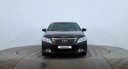 Toyota Camry 2013 года за 7 790 000 тг. в Астана – фото 2