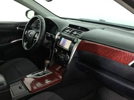 Toyota Camry 2013 года за 6 870 000 тг. в Астана – фото 15