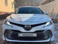 Toyota Camry 2018 года за 14 000 000 тг. в Алматы