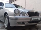 Mercedes-Benz E 280 2002 года за 6 200 000 тг. в Туркестан – фото 2
