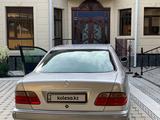 Mercedes-Benz E 280 2002 года за 6 200 000 тг. в Туркестан – фото 4