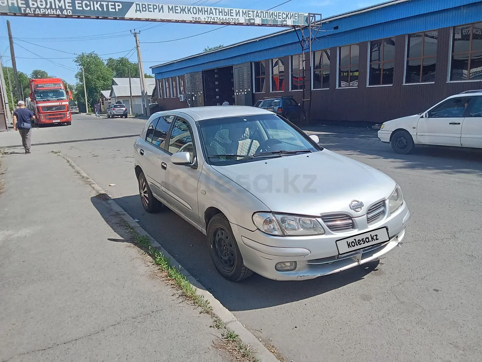 Nissan Almera, 2000