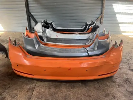 БАМПЕР ОРИГИНАЛ КУЗОВНЫЕ ЗАПЧАСТИ HYUNDAI KIA за 100 000 тг. в Астана