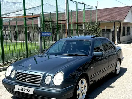 Mercedes-Benz E 280 1998 года за 4 000 000 тг. в Алматы
