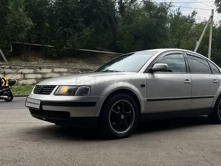 Volkswagen Passat 1997 года за 2 400 000 тг. в Алматы – фото 7