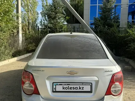 Chevrolet Aveo 2012 года за 2 800 000 тг. в Актобе – фото 4